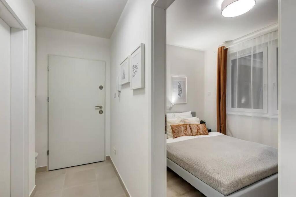 ブダペストTerrace Vista-Modern 2Br Retreatアパートメント エクステリア 写真