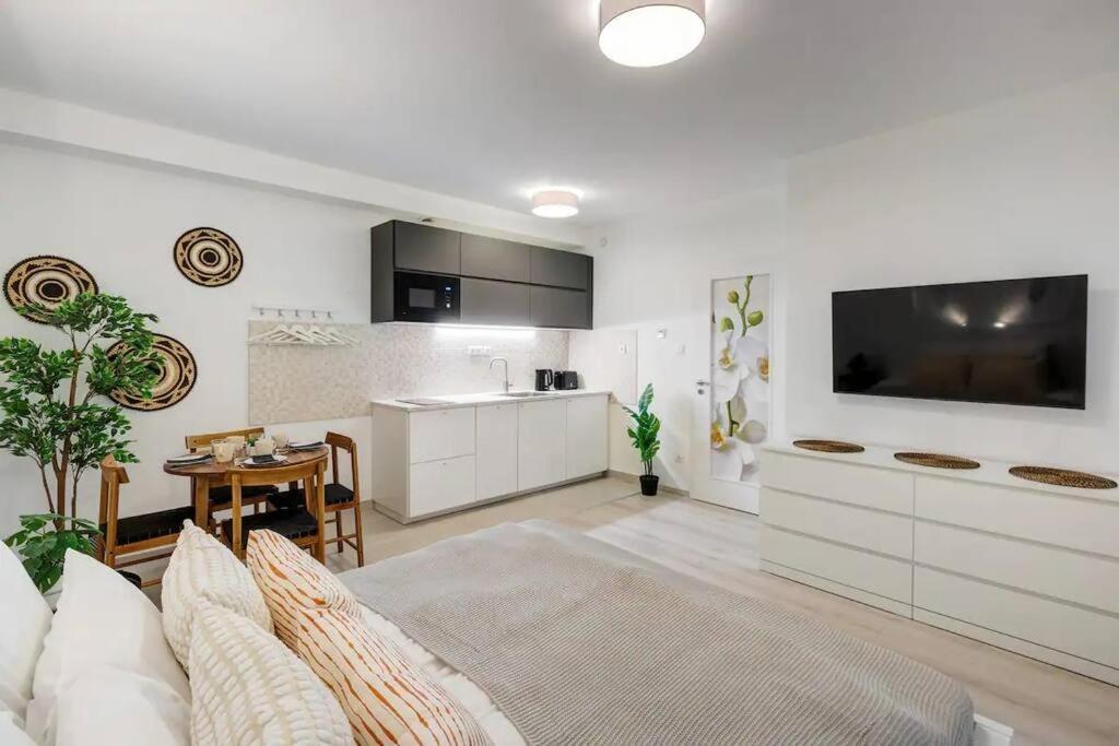 ブダペストTerrace Vista-Modern 2Br Retreatアパートメント エクステリア 写真
