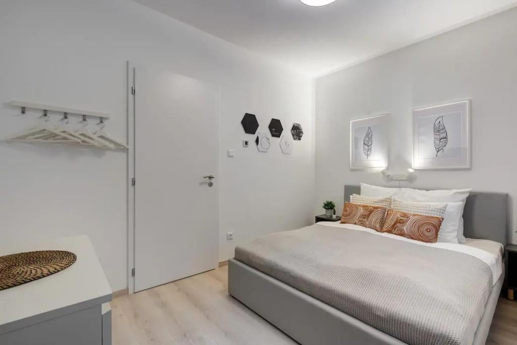 ブダペストTerrace Vista-Modern 2Br Retreatアパートメント エクステリア 写真